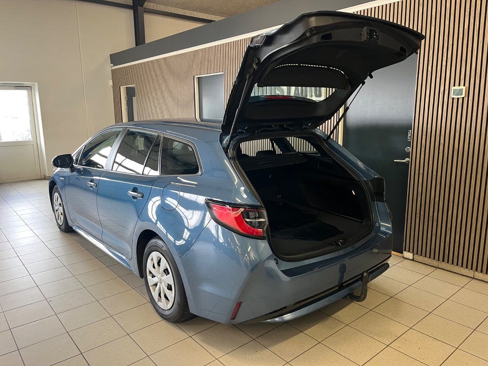 Toyota Corolla 1,8 Hybrid Active Premium Touring Sports MDS 5d