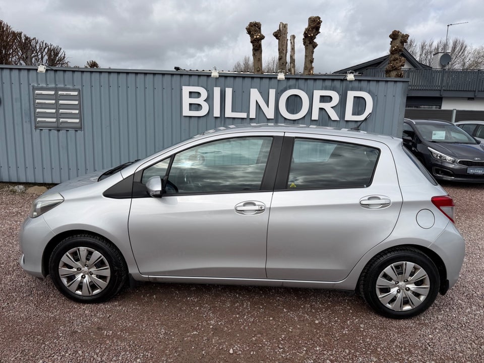 Toyota Yaris 1,3 VVT-i T2 Touch 5d