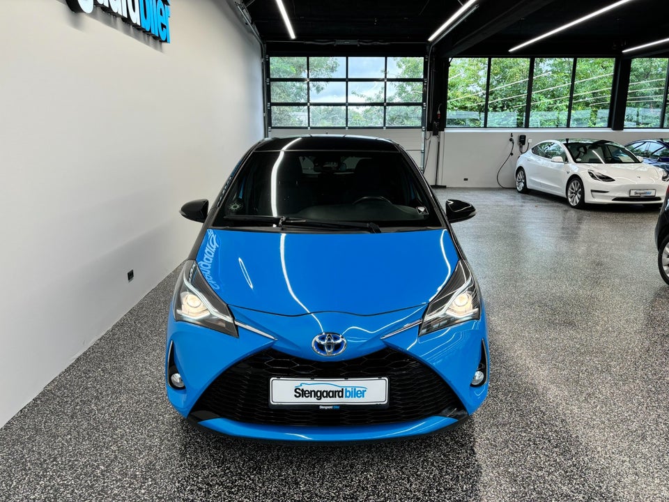 Toyota Yaris 1,5 Hybrid H3 Limited e-CVT 5d