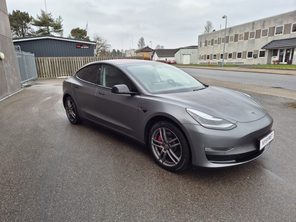 Tesla Model 3 Performance AWD 4d