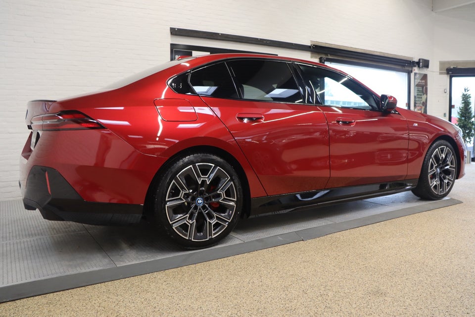 BMW i5 eDrive40 M-Sport Pro 4d