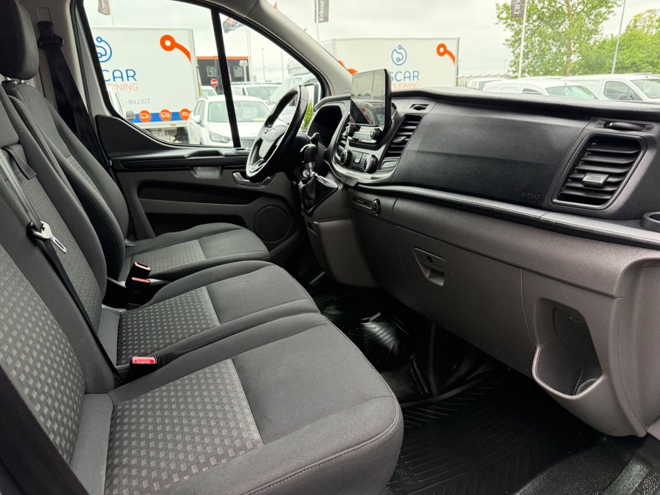 Ford Transit Custom 300 L2 2,0 TDCi 170 Trend