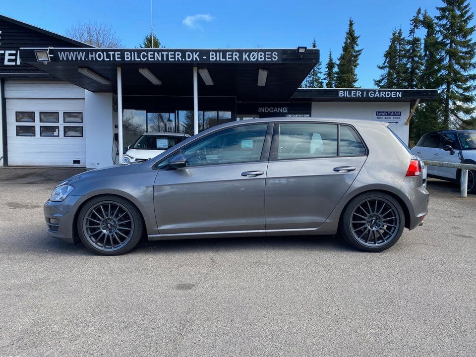 VW Golf VII 1,4 TSi 122 Comfortline BMT 5d