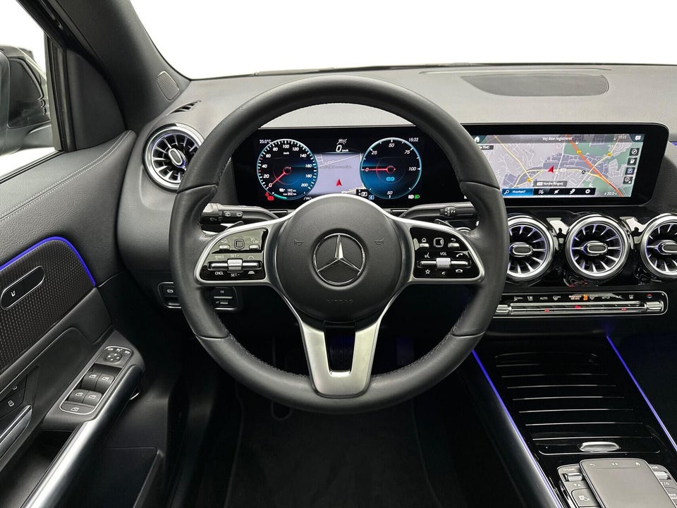 Mercedes EQA250+ Progressive 5d