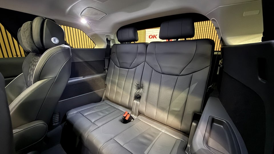 Hongqi E-HS9 99 Exclusive 5d