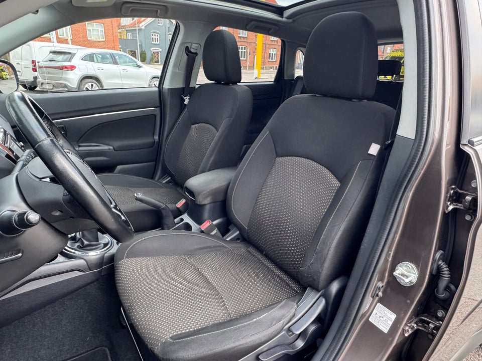 Mitsubishi ASX 1,6 Intense 5d