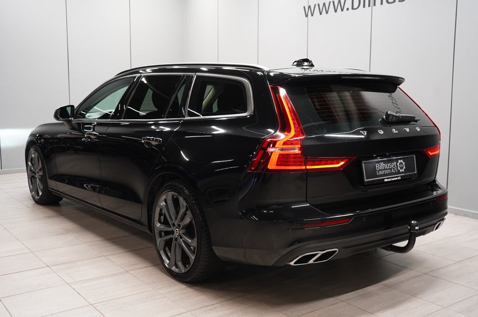 Volvo V60 2,0 D4 190 Momentum aut. 5d
