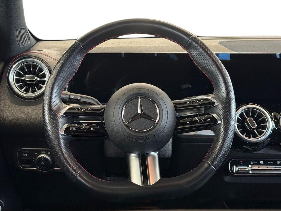 Mercedes EQB350 AMG Advance 4Matic 5d