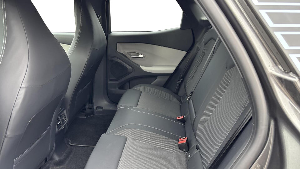 Ford Explorer 79 Select Extended Range AWD 5d