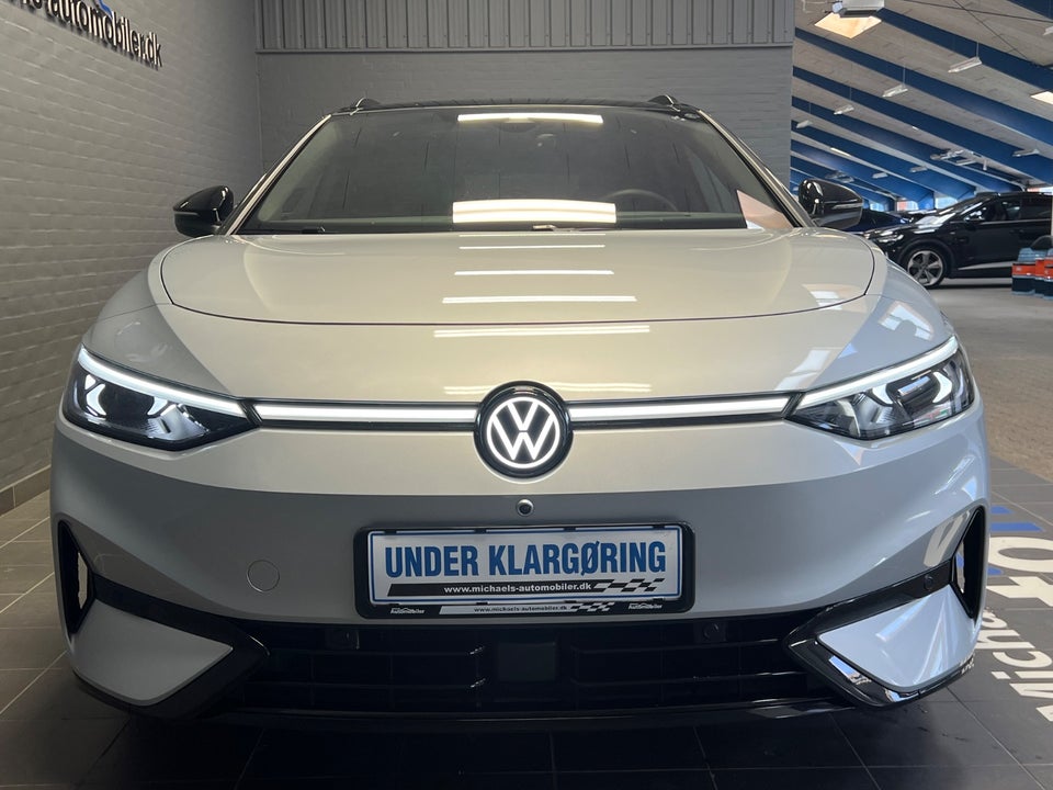 VW ID.7 86 Pro S Tourer 5d