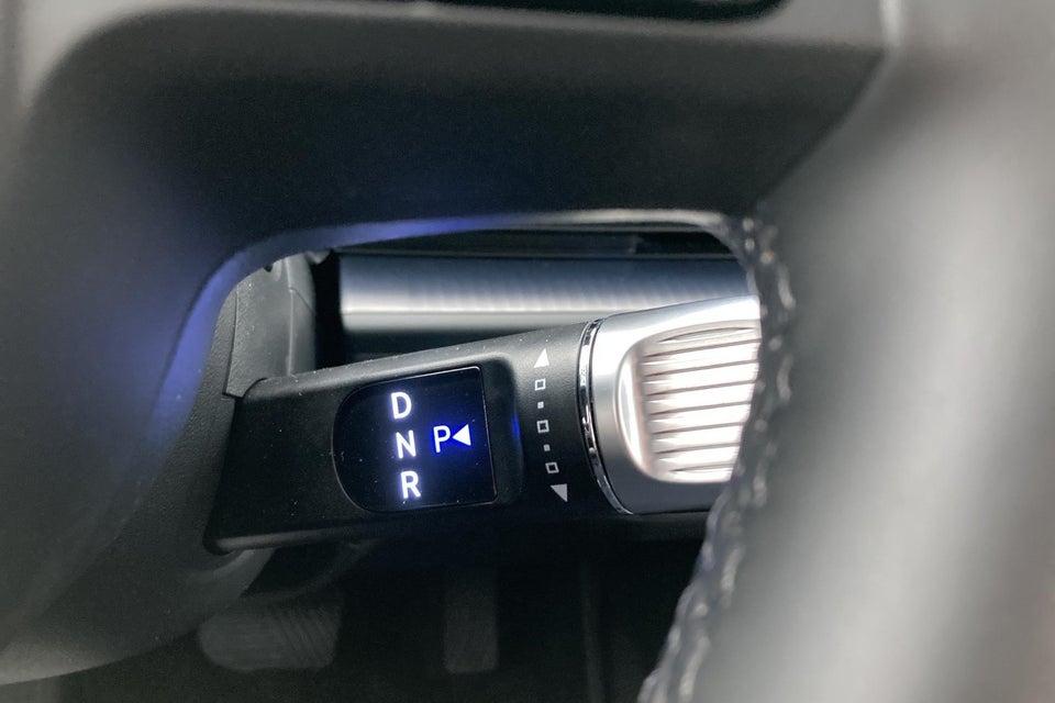 Hyundai Ioniq 6 77 Essential 4d