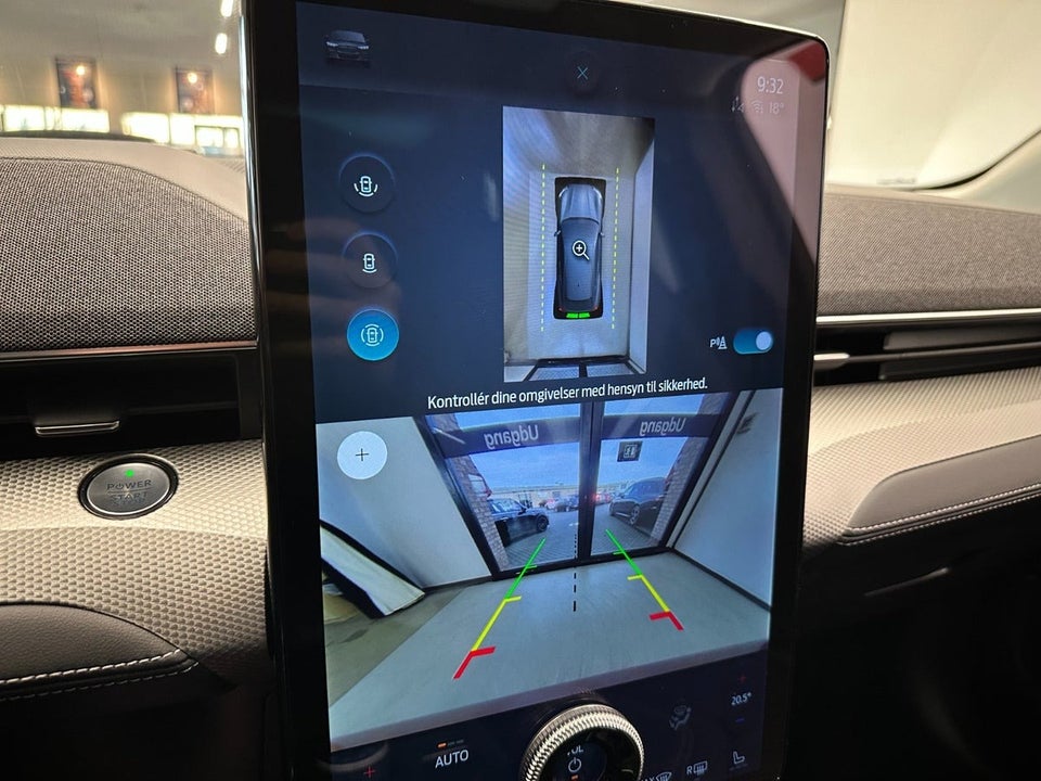 Ford Mustang Mach-E 75 Premium Standard Range 5d