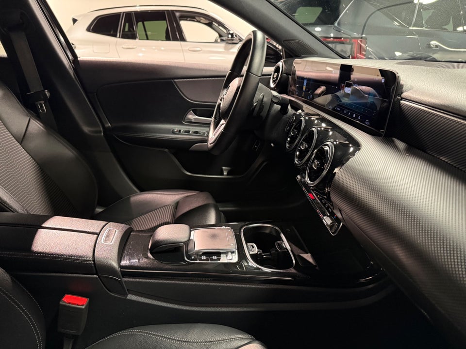 Mercedes A200 1,3 Progressive aut. 4d