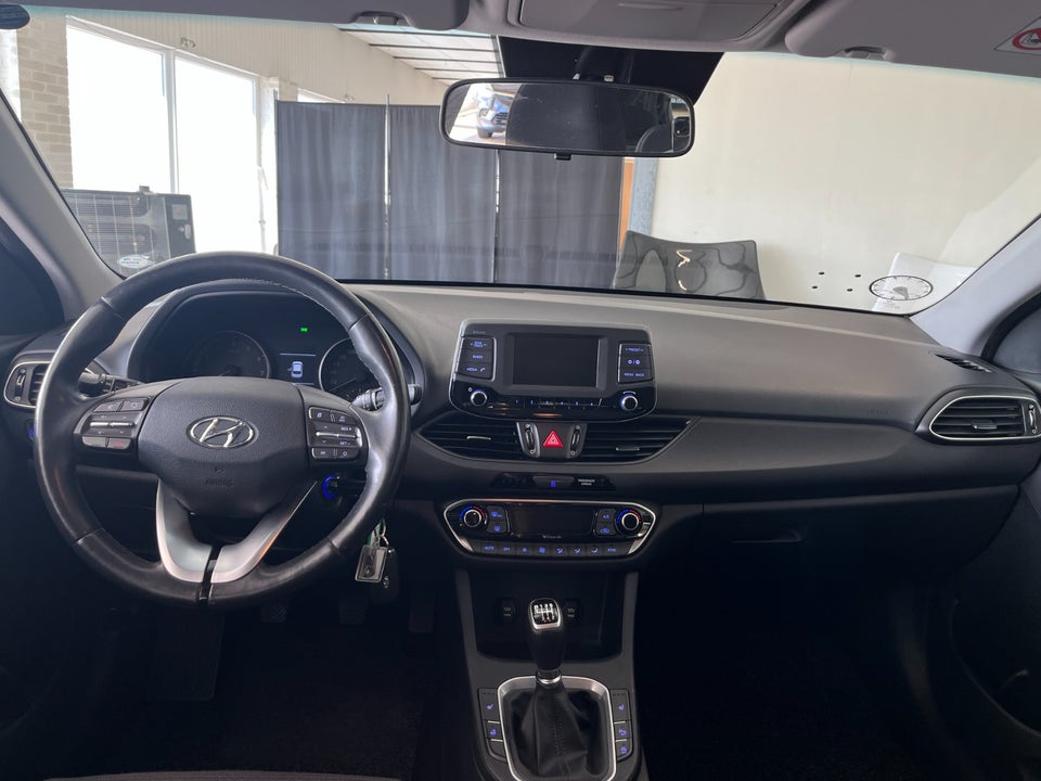 Hyundai i30 1,0 T-GDi Life+ 5d