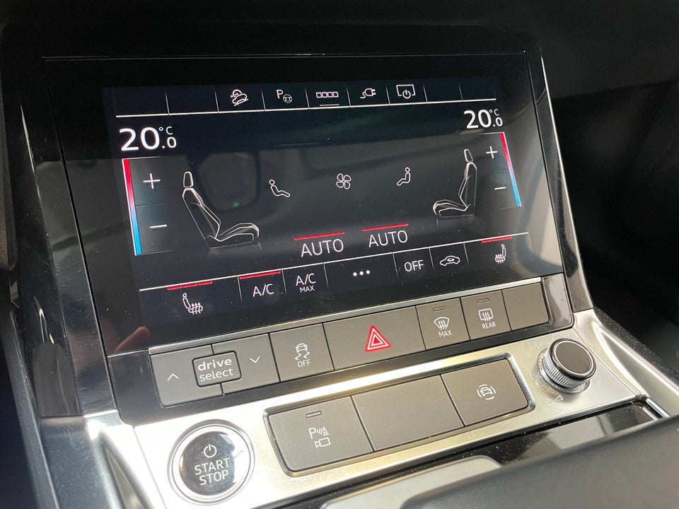 Audi e-tron 50 quattro 5d