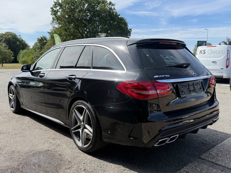 Mercedes C63 4,0 AMG stc. aut. 5d
