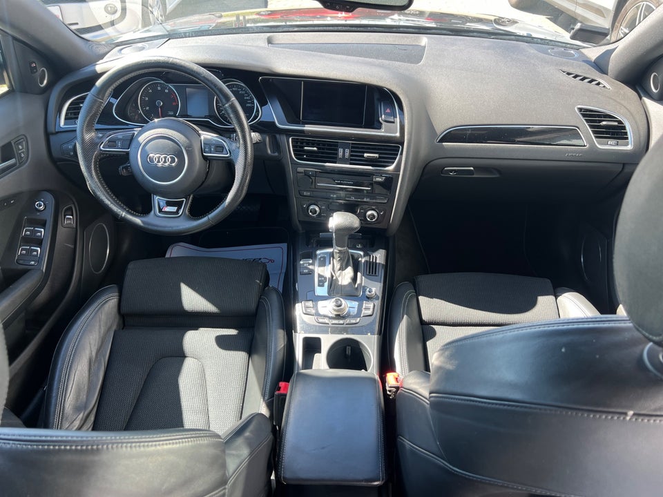 Audi A4 1,8 TFSi 170 S-line Avant Multitr. 5d