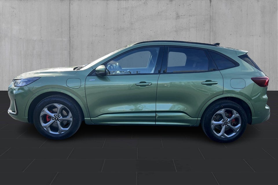 Ford Kuga 2,5 PHEV ST-Line X CVT 5d