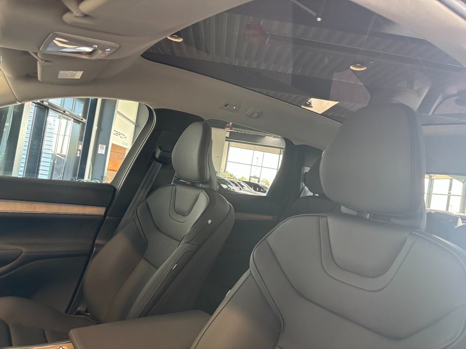 Volvo EX90 Twin Performance Ultra 7prs 5d