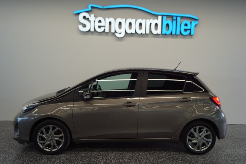 Toyota Yaris 1,5 Hybrid H2 Premium Luksus e-CVT 5d