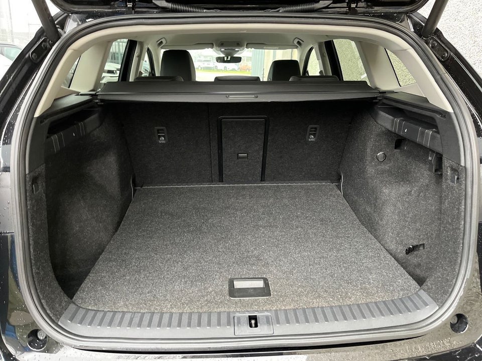 Skoda Enyaq 60 iV Premium 5d