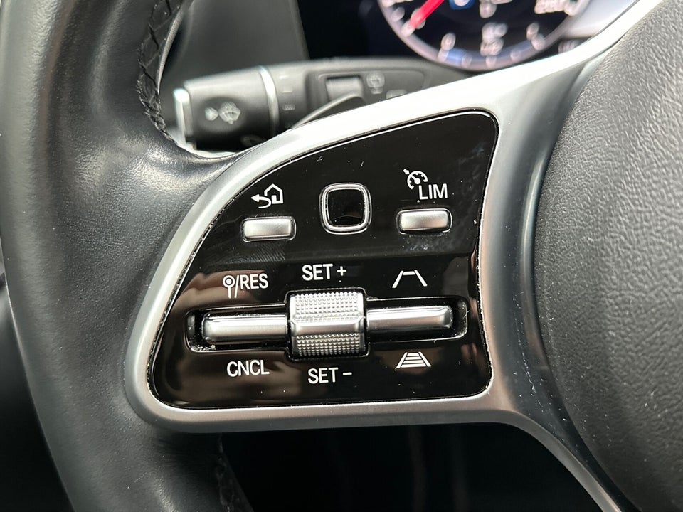 Mercedes E220 d 2,0 Avantgarde stc. aut. 5d