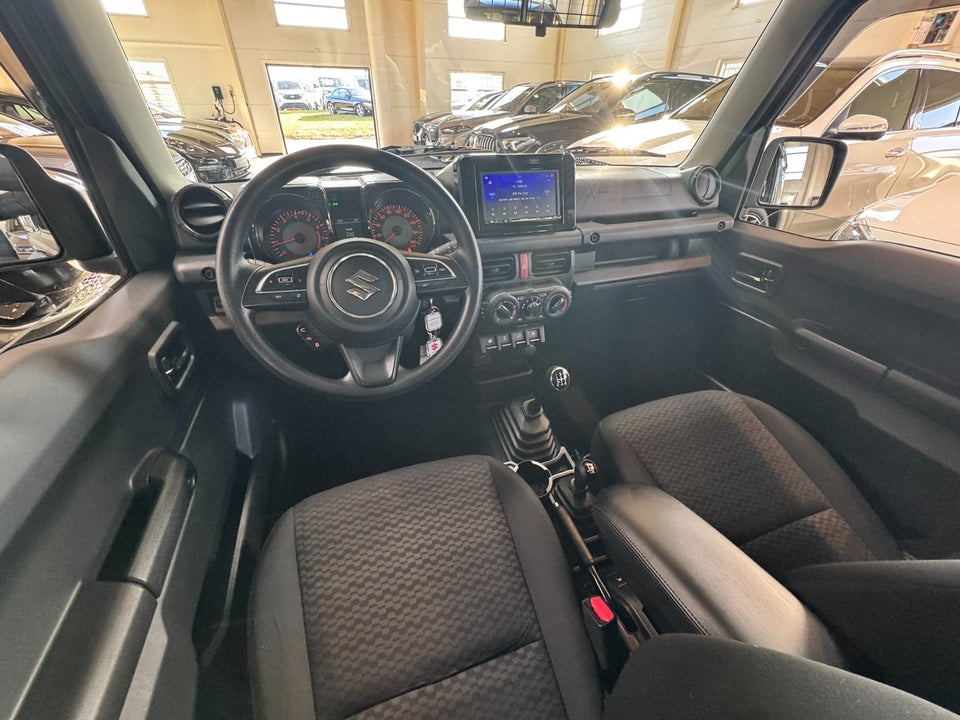 Suzuki Jimny 1,5 Active AllGrip Van 3d