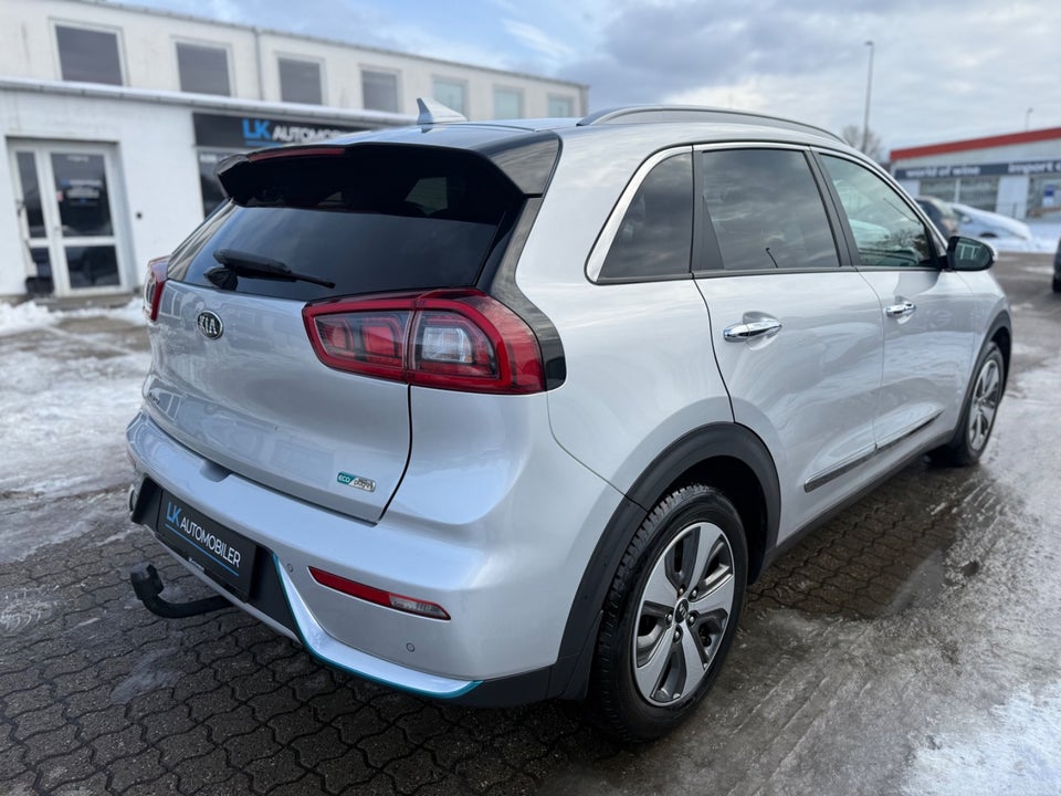 Kia Niro 1,6 PHEV Advance DCT 5d