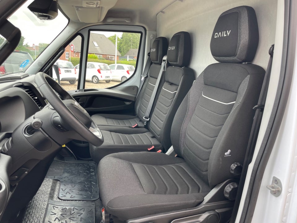 Iveco eDaily 35S14 12m³ Van