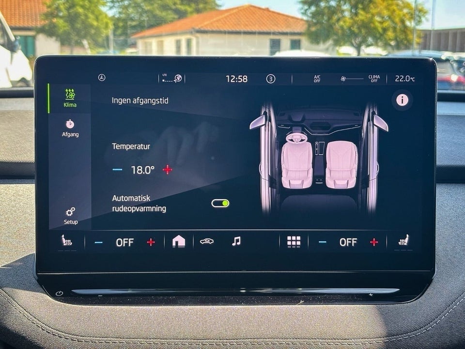 Skoda Enyaq 60 iV Loft 5d