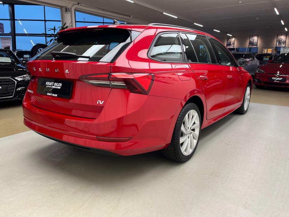 Skoda Octavia 1,4 TSi iV Ambition Combi DSG 5d