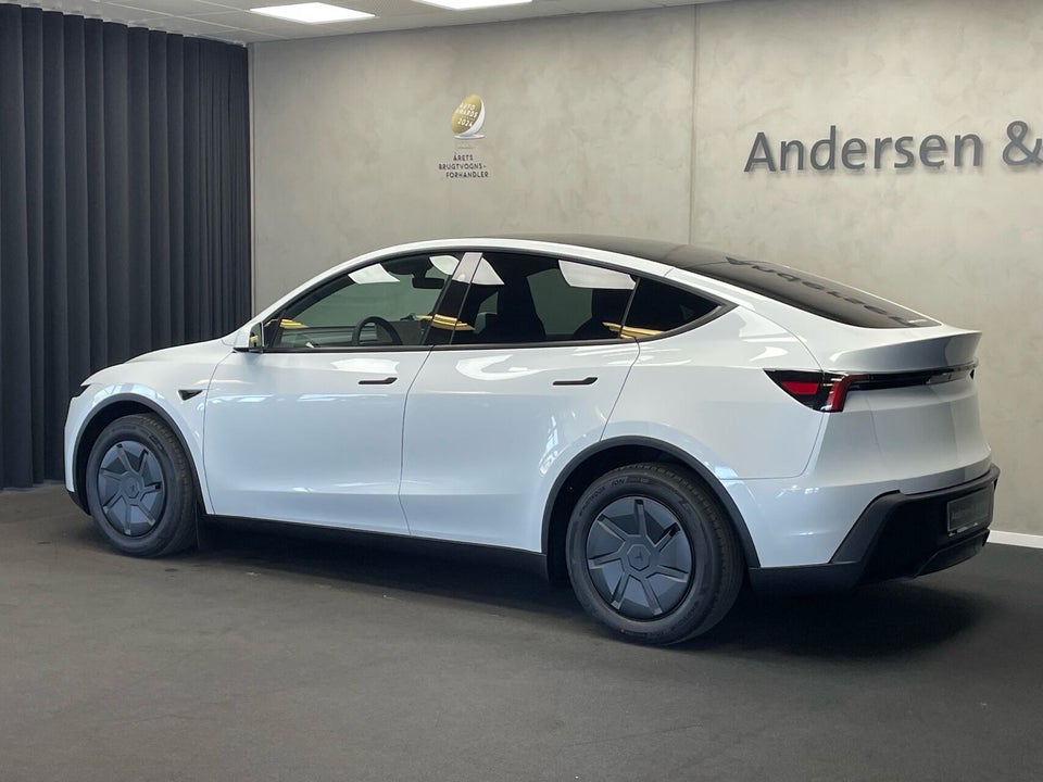 Tesla Model Y RWD 5d