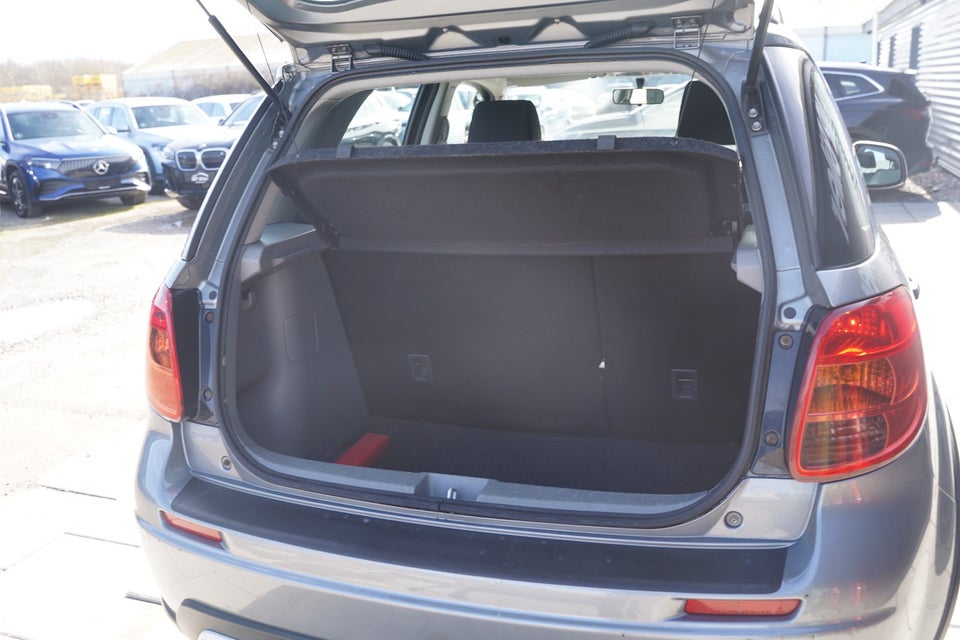 Suzuki SX4 1,6 GL-A 5d