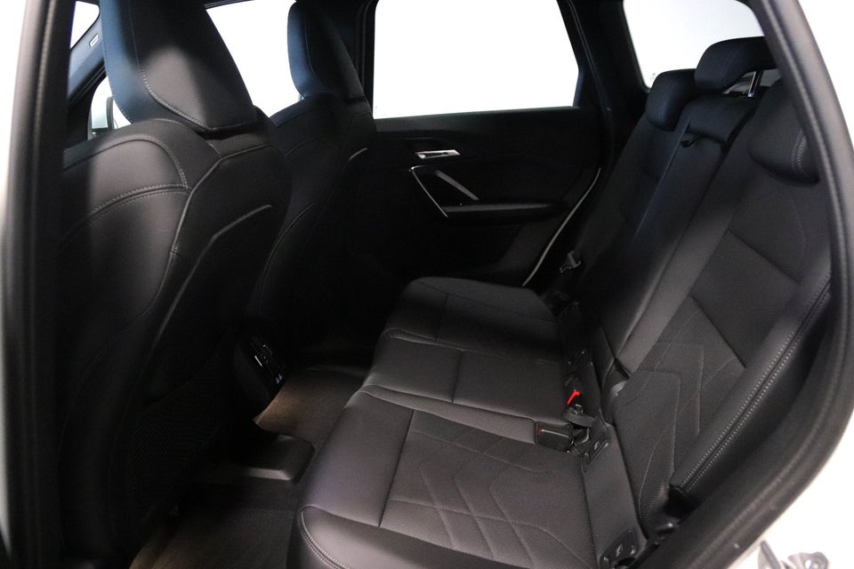 BMW iX1 xDrive30 X-Line 5d