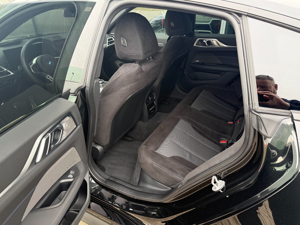 BMW i4 eDrive40 Fully Charged 5d