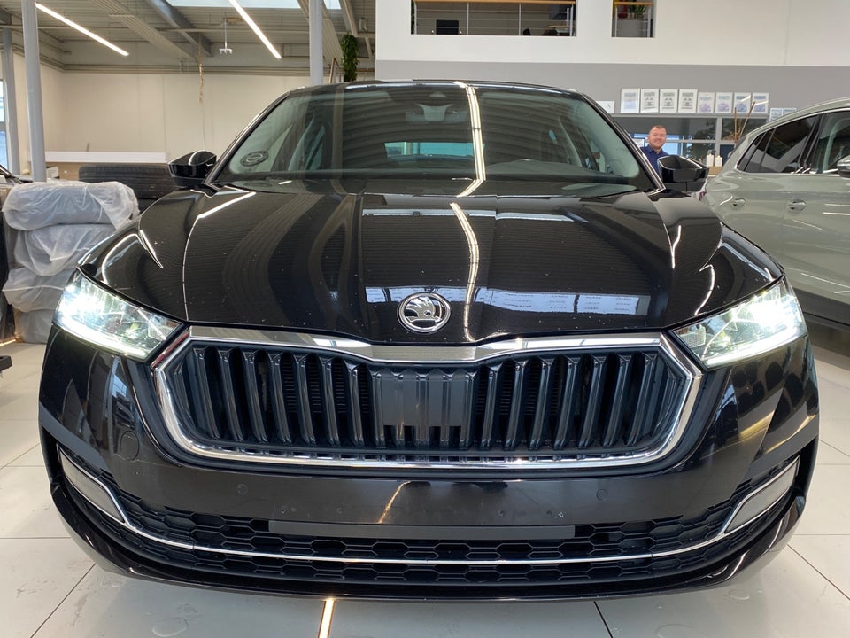 Skoda Octavia 2,0 TDi 150 Style First Edition DSG 5d