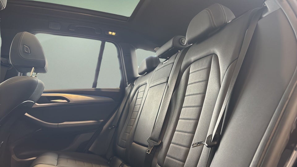 BMW iX3 Inspiring 5d
