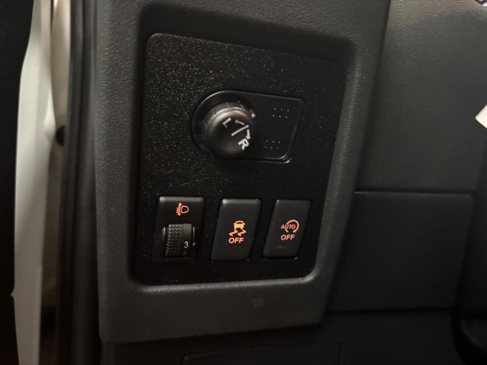 Nissan Qashqai+2 1,6 Tekna 7prs 5d