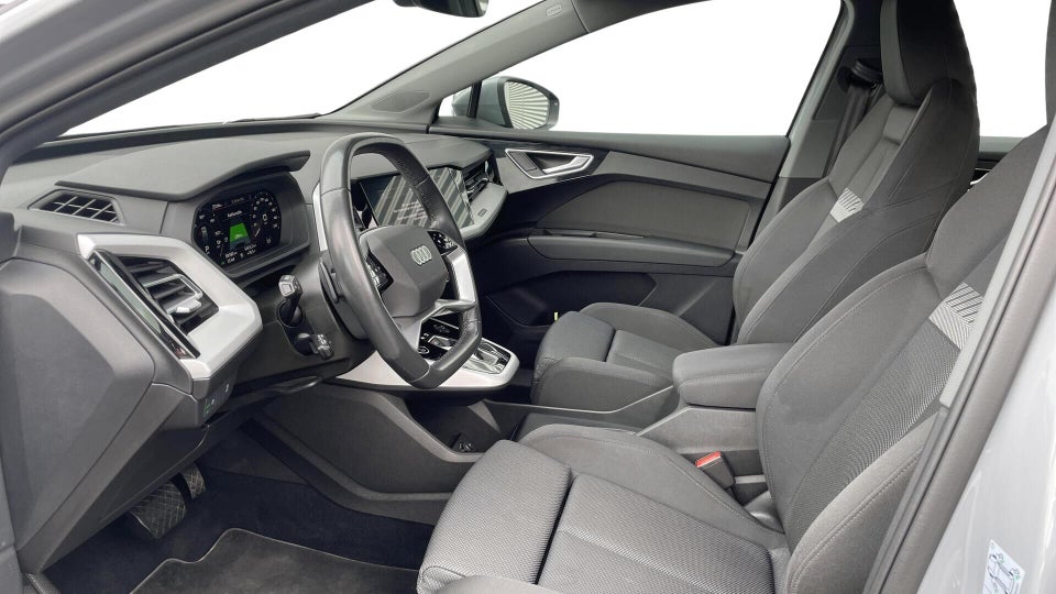 Audi Q4 e-tron 40 Advanced 5d