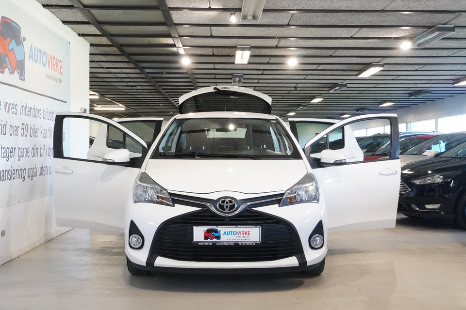 Toyota Yaris 1,0 VVT-i T1 Style 5d