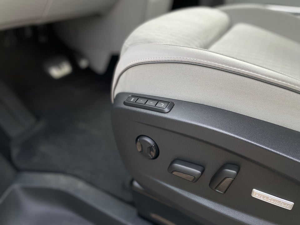 VW ID.Buzz 77 Style SWB 5d