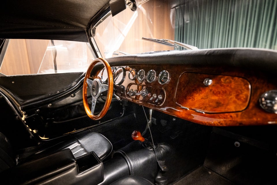 Morgan 4/4 1,6 4 seater 2d