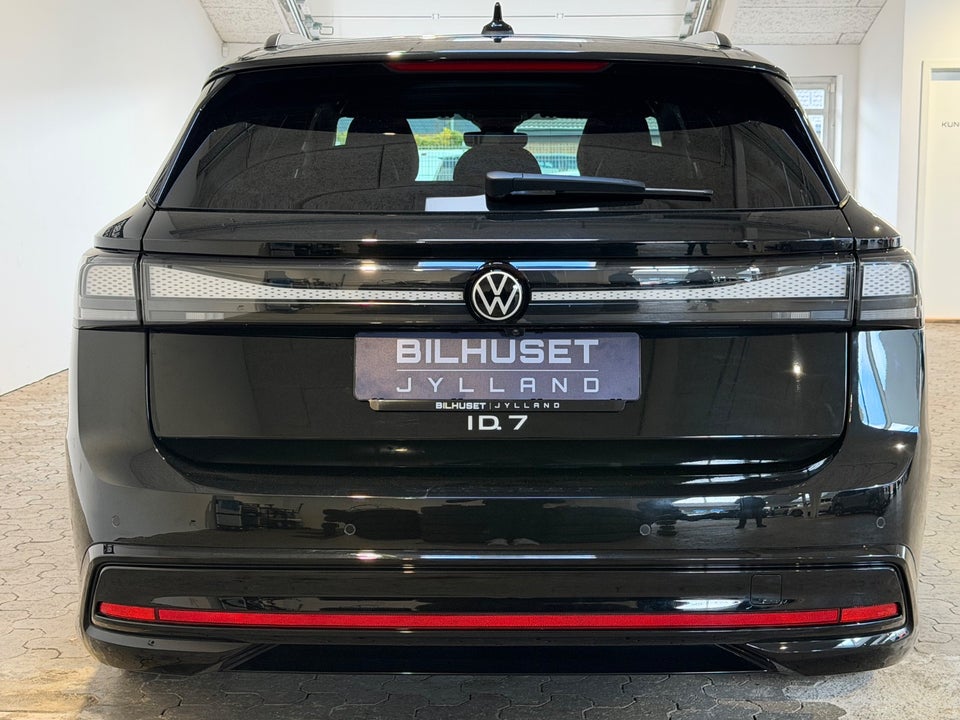 VW ID.7 86 Pro S Tourer 5d
