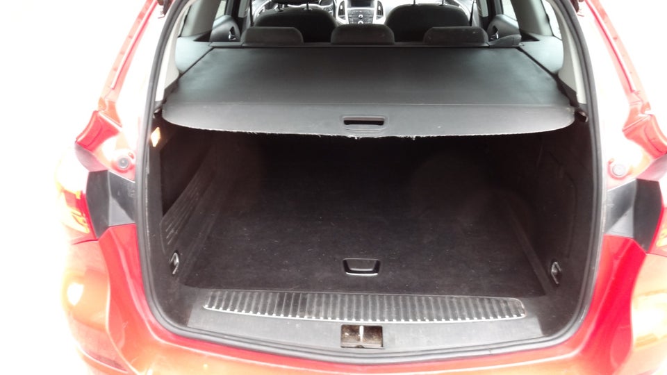 Opel Astra 1,4 T 140 Enjoy Sports Tourer 5d