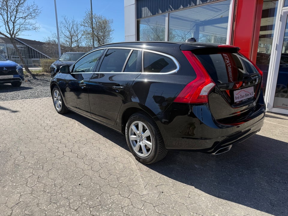 Volvo V60 2,0 D4 190 Momentum aut. 5d