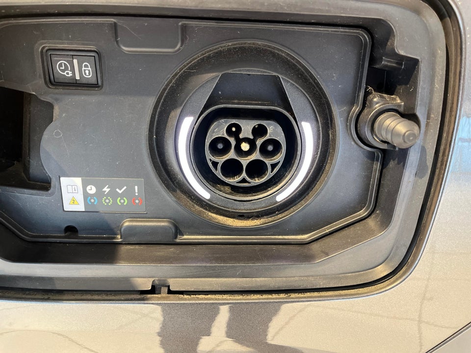 Citroën C5 Aircross 1,6 Hybrid Shine EAT8 5d