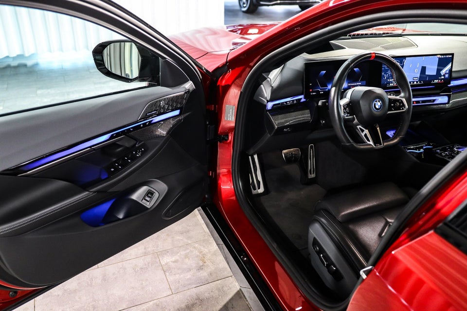 BMW i5 M60 Touring xDrive 5d