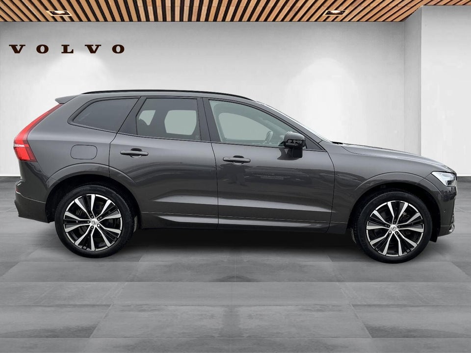 Volvo XC60 2,0 T6 ReCharge Ultimate Dark aut. AWD 5d