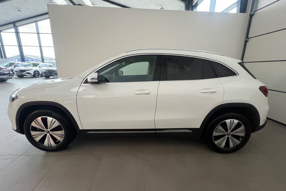 Mercedes EQA250 Progressive 5d