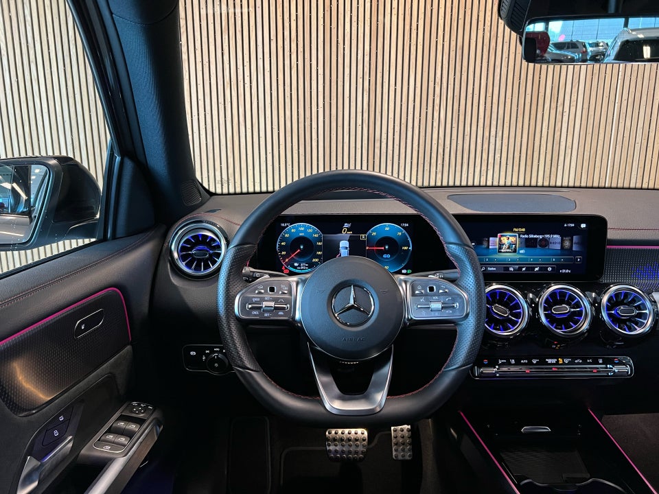 Mercedes EQB250 AMG Premium 5d